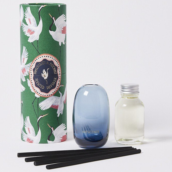 Luxusní 100ml 200ml 500ml diamantové kulaté lahvičky Loris Sola Flowers Amber Crystal Eyfel Parfém Reed Difuzér Oil