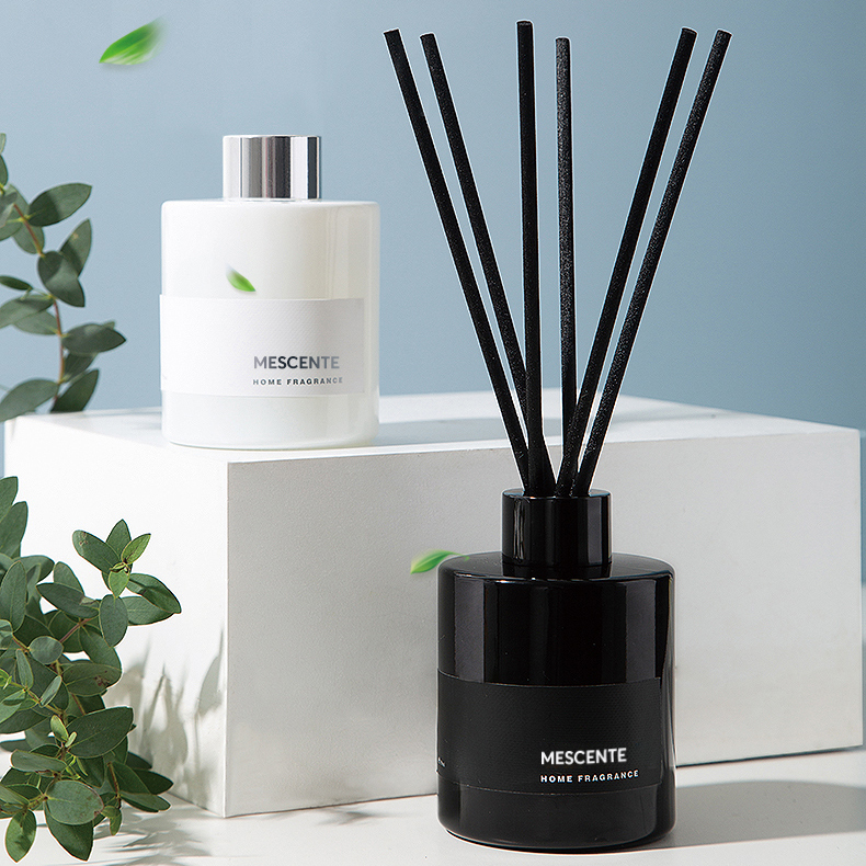 M&Scent velkoobchod luxusní soukromý dekorativní květinový difuzér z rákosového vlákna se zátkou