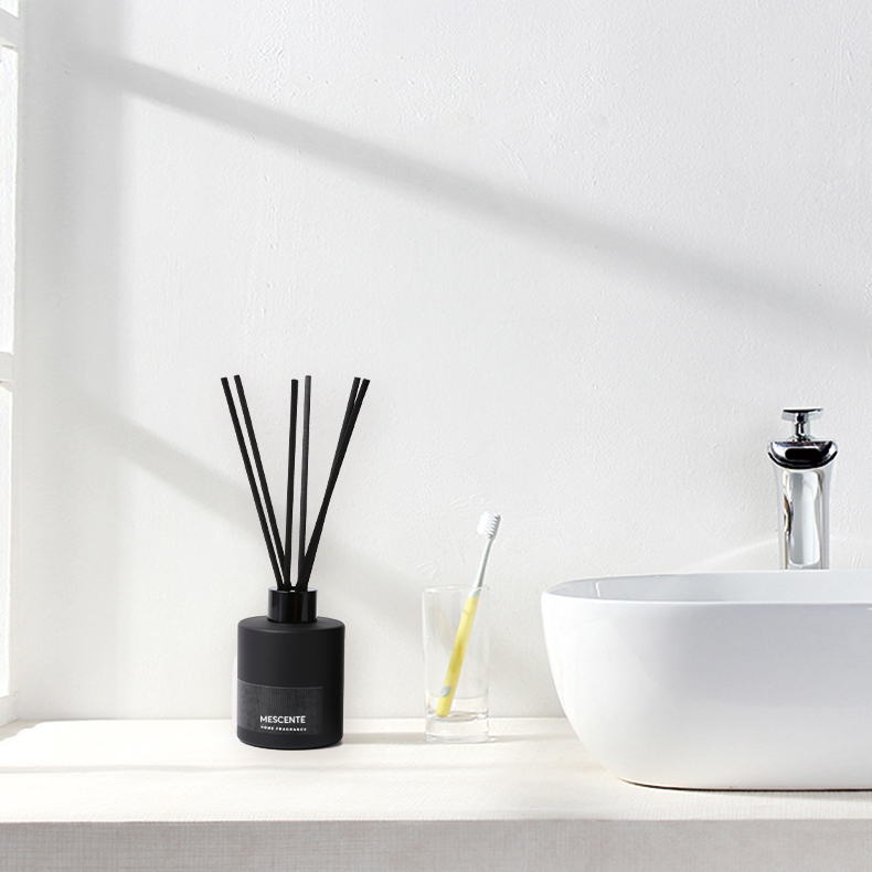 M&Scent velkoobchod luxusní soukromý dekorativní květinový difuzér z rákosového vlákna se zátkou