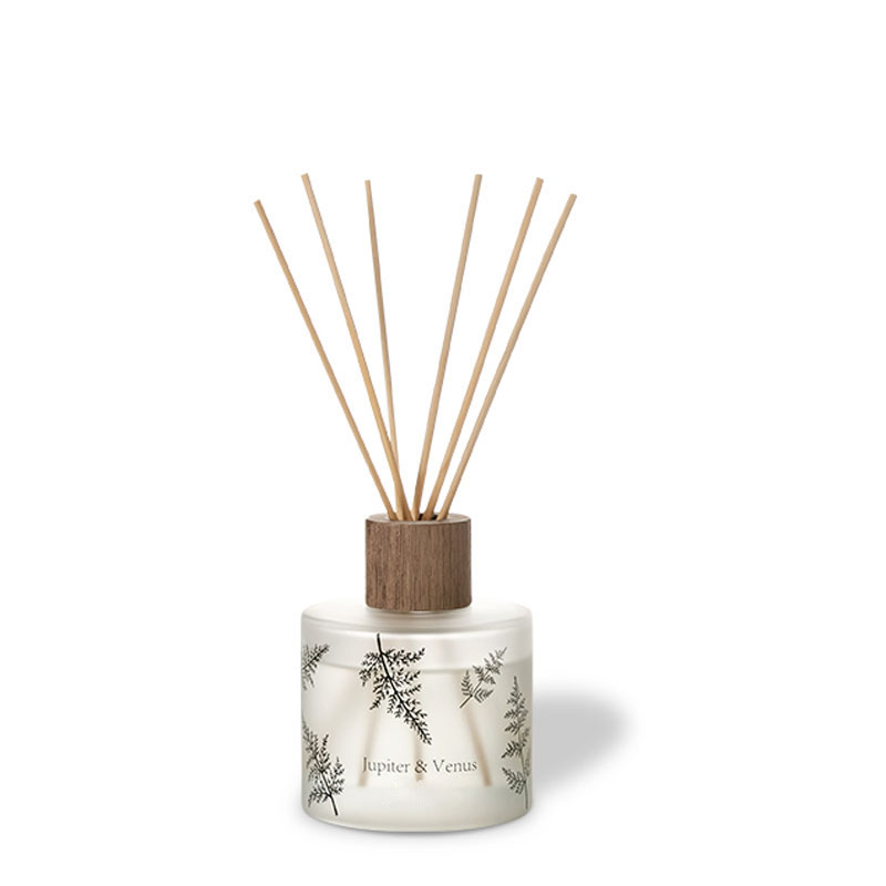 Velkoobchod M&Scent Luxusní zakázkové dekorativní jantarové sklo Bez ohně Unikátní Transparentní Květinový Aroma Reed Difuzér