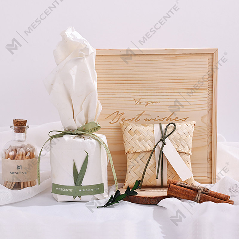 M&Scent luxusní dřevěné svícen svíčky privátní značky s vůní krabičky