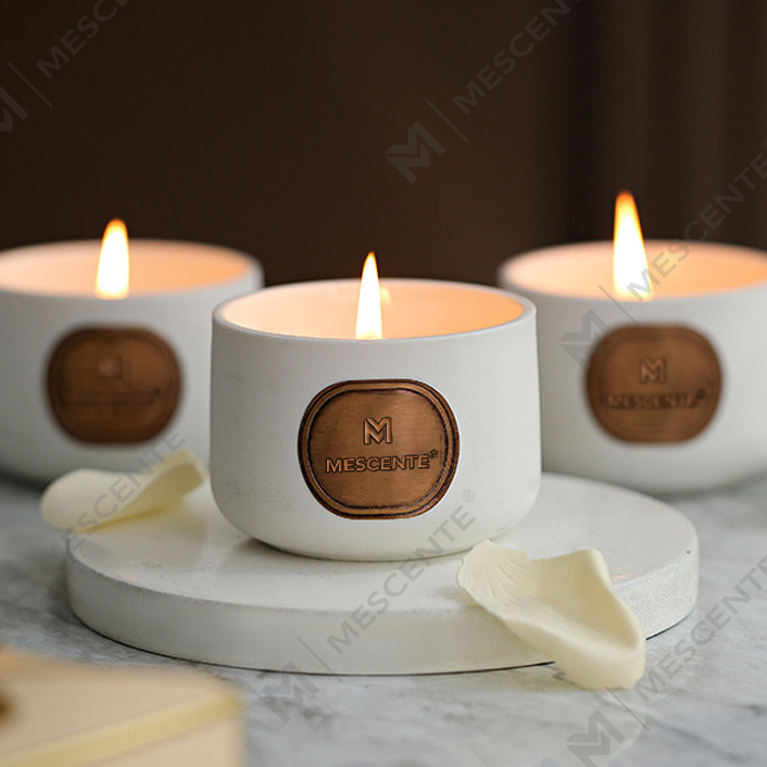 M&Scent privátní značky keramických vlastních vonných svíček s kokosovým voskem dárkové sady