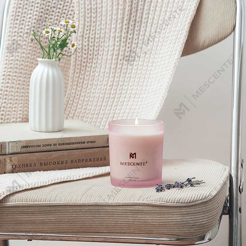 M&Scent velkoobchod na zakázku luxusní nejprodávanější privátní značka vonné svíčky s levandulovým sojovým voskem