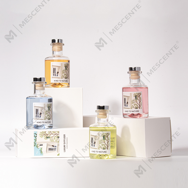 M&Scent luxusní dekorativní velká láhev rákosový difuzér s esenciálním olejem s dárkovou sadou sušených květin