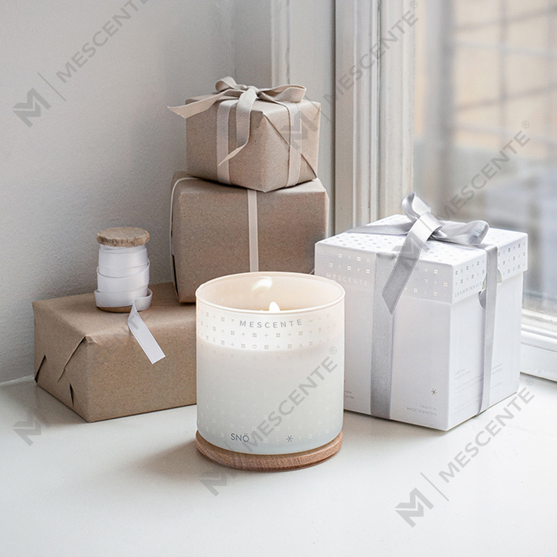 M&Scent Luxusní ručně vyráběné vánoční dekorativní svíčky ze sójového vosku na zakázku s dárkovou krabičkou