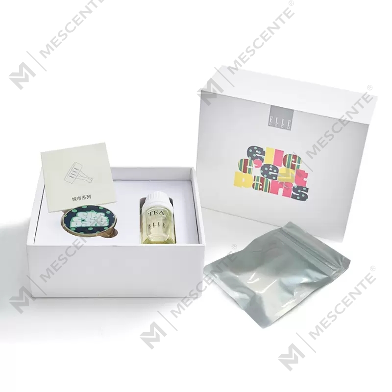 M&Scent luxusní tekutý parfémový osvěžovač do auta difuzér s medailonkem na zavěšení