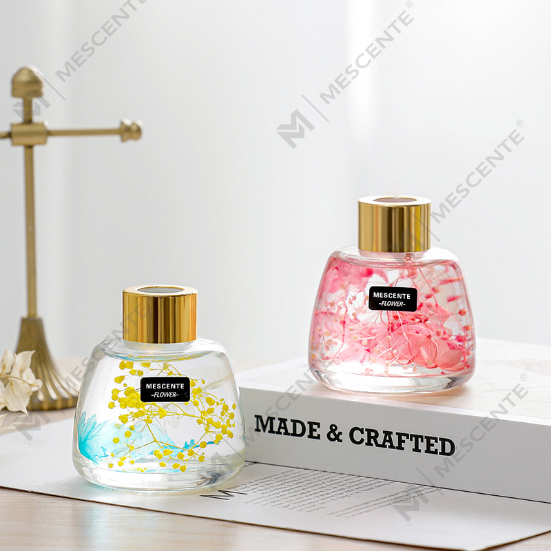Mini bílá lahvička květinový parfém Aroma rákosový difuzér olej, vůně Thajsko rákosový difuzér dárková sada