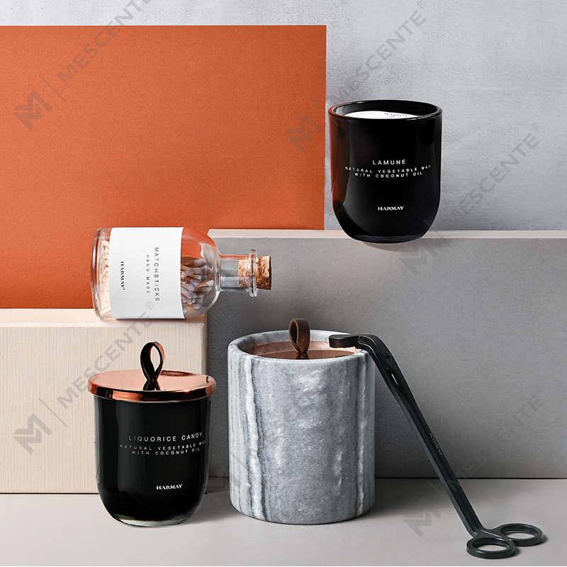 Velkoobchod M&Scent Luxusní dekorace na zakázku Soukromá značka Černé sklo Křišťálové vonné svíčky ze sójového vosku