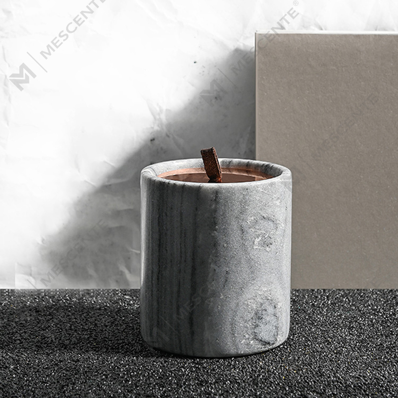 Velkoobchod M&Scent Luxusní dekorace na zakázku Soukromá značka Černé sklo Křišťálové vonné svíčky ze sójového vosku