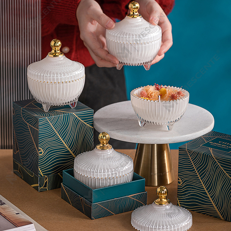 Velkoobchod M&Scent levně přizpůsobený luxusní privátní štítek Sloj vonná sojový vosk Aroma svíčka s knotem dřeva