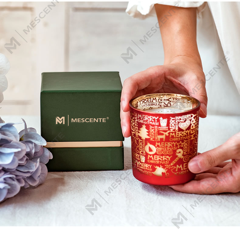 Vánoční bezdýmná vánoční vůně Starry Sky Cup s vonnou svíčkou M&Scent s rukou