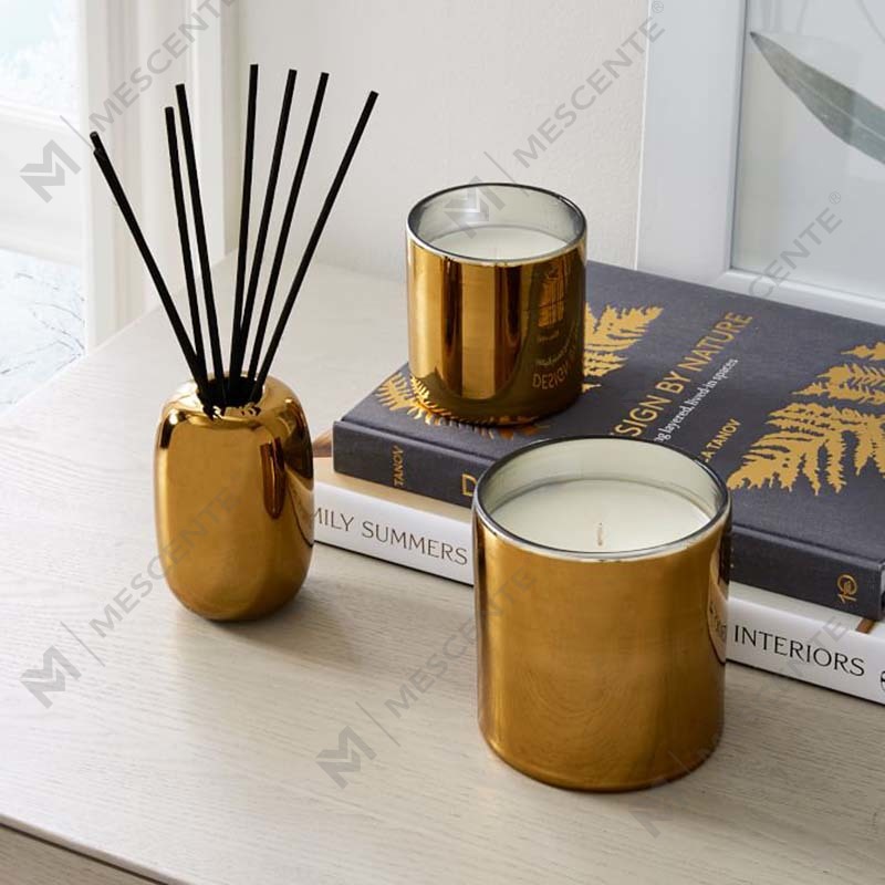 Amazon Luxury Custom Gold Print Logo Černá skleněná dóza vonná sojová vosková svíčková dekorace Dárková sada