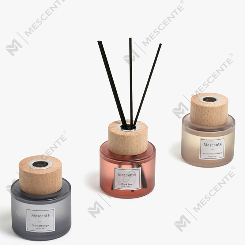 M&Scent velkoobchodní luxusní rákosový difuzér na skleněné láhve privátní značky se zátkou