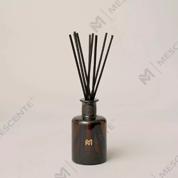 M&Scent velkoobchod luxusní 500ml černý flakonový difuzér Reed vonný rákosový difuzér s dárkovou krabičkou